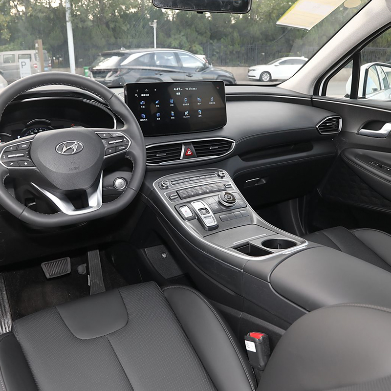 Поддержанный Hyundai Santa Fe 2023, 2.5T GLX 2WD