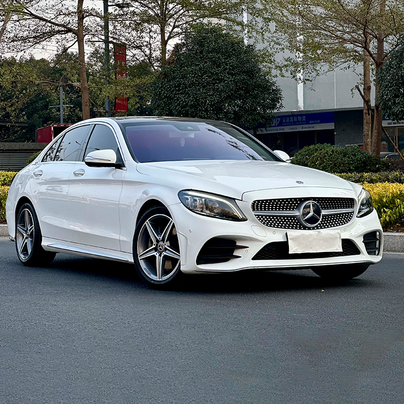Поддержанный Mercedes-Benz C300 2019, C 300 L Sport