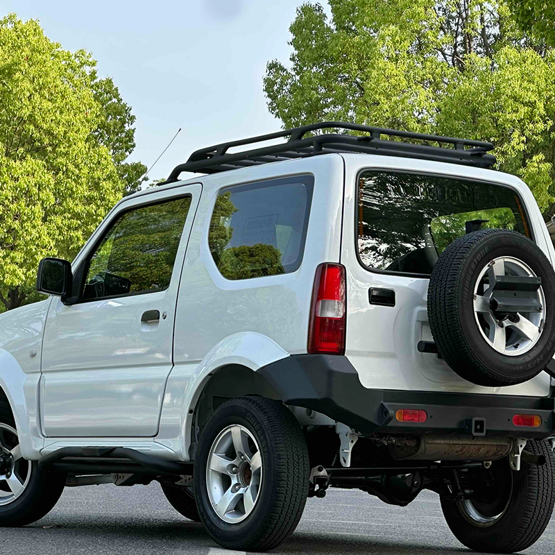 Поддержанный Suzuki Jimny 2015, 1.3 AT JLX