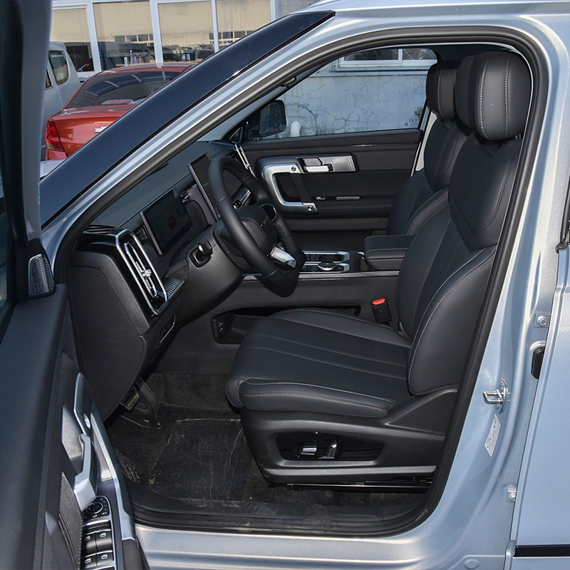 Поддержанный Chery Jaecoo J7 2023, 1.6T 2WD Urban Luxury