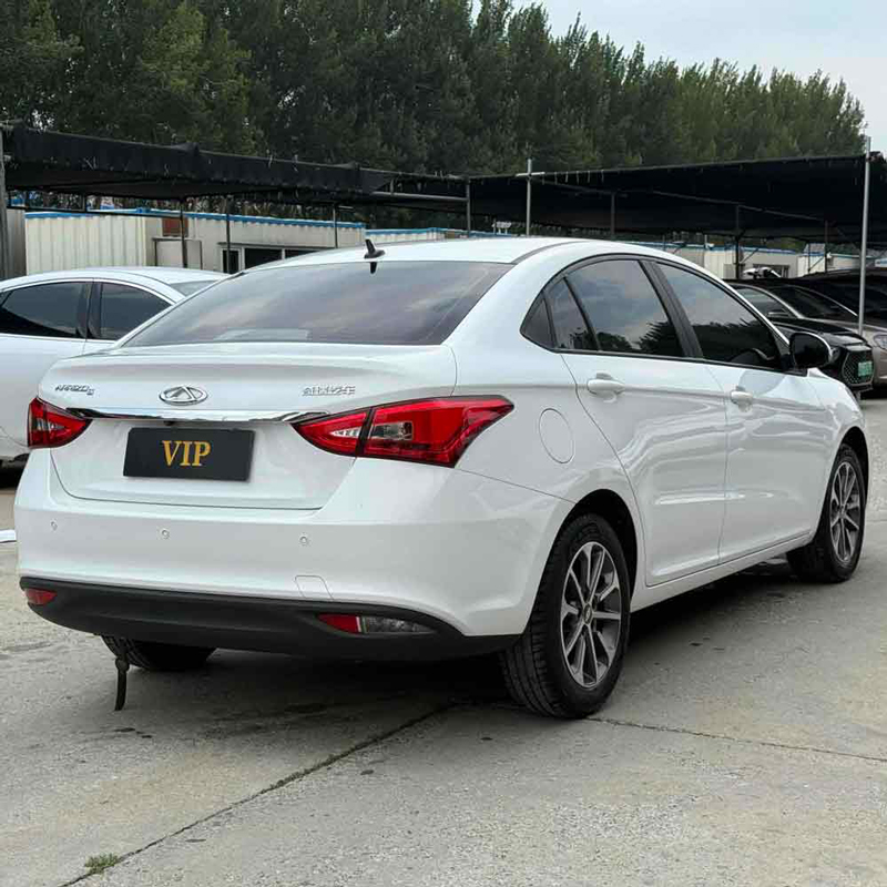 Поддержанный Chery Arrizo 5