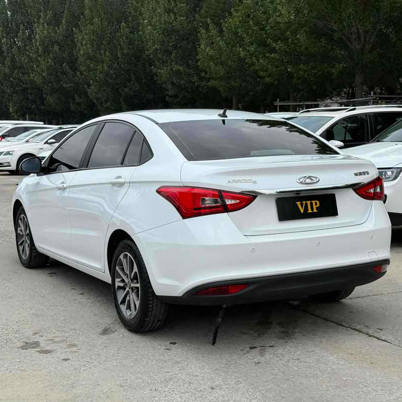 Поддержанный Chery Arrizo 5