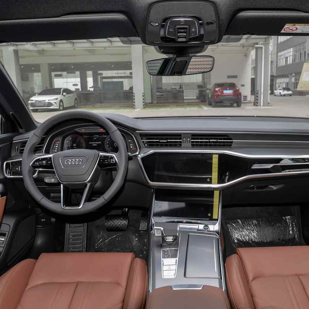 Новый автомобиль Audi A6L 2025 года выпуска