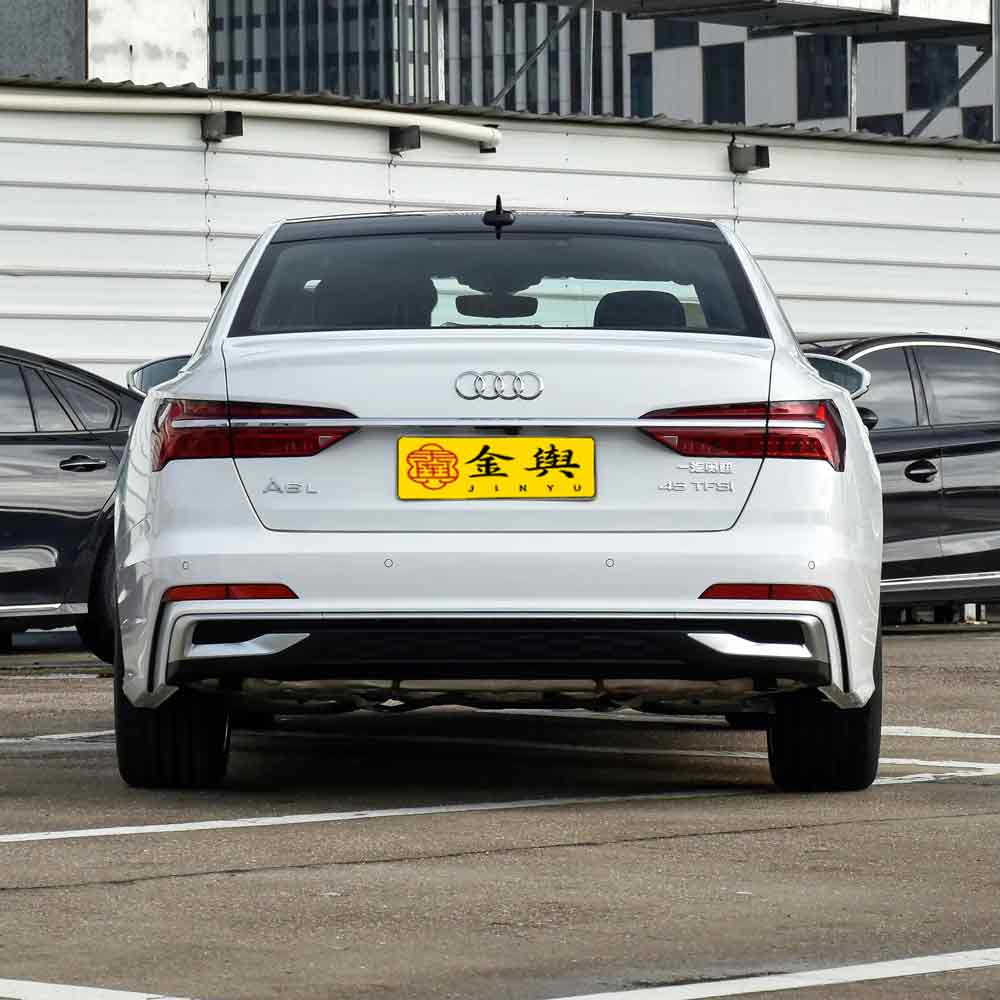 Новый автомобиль Audi A6L 2025 года выпуска