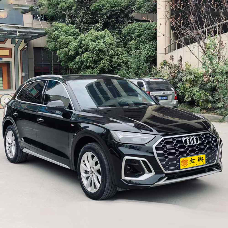Поддержанный Audi Q5L 2022, 40T Luxury Elegance