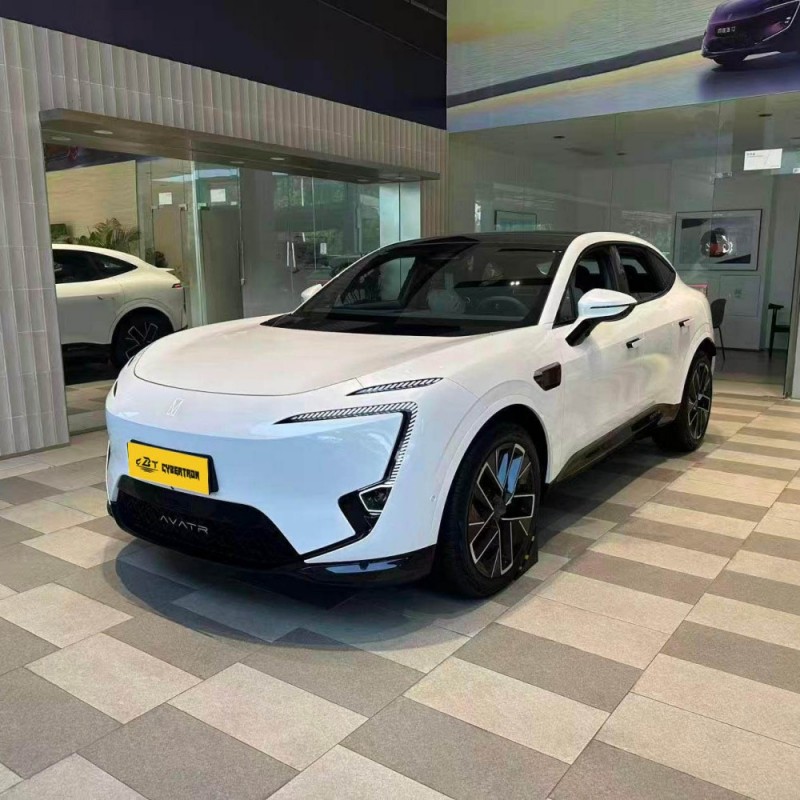 Avita 11 2025 Max Pure Electric Edition — средне- и крупногабаритный полностью электрический внедорожник, Huawei Intelligent Driving — подержанная флагманская модель с технологичной эстетикой.