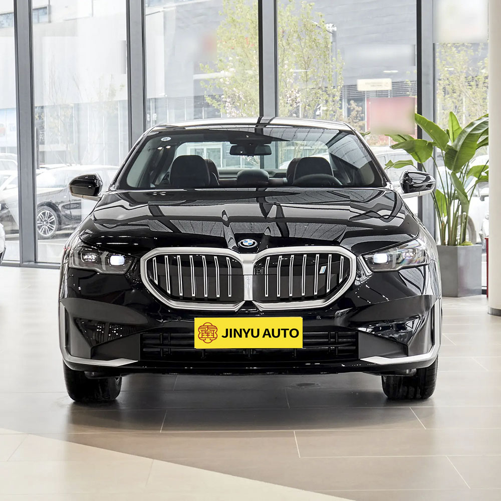 Комплектация BMW I5 2025 eDrive40L класса люкс