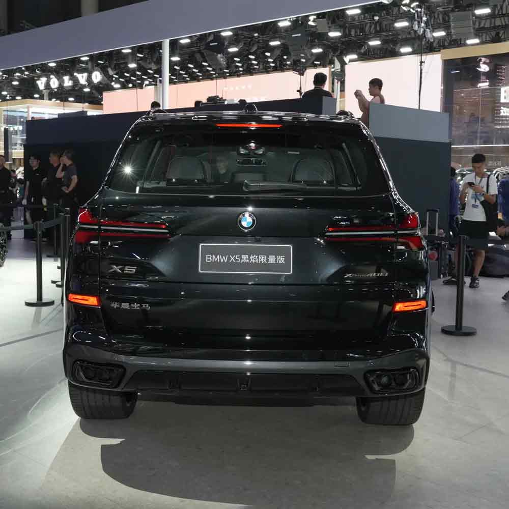 BMW X5 xDrive 40Li 2024 года выпуска, эксклюзивная лимитированная серия Black Flame