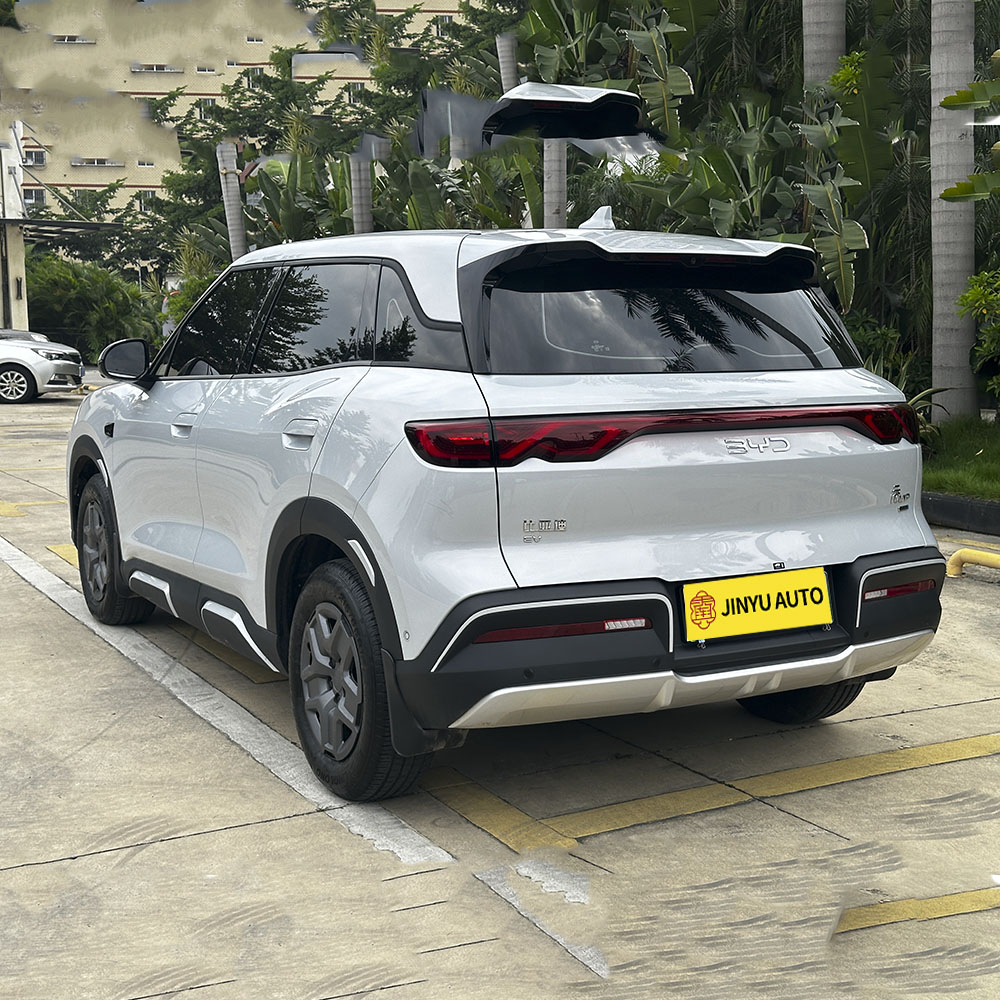 Как автосалон новых автомобилей влияет на экотренды?