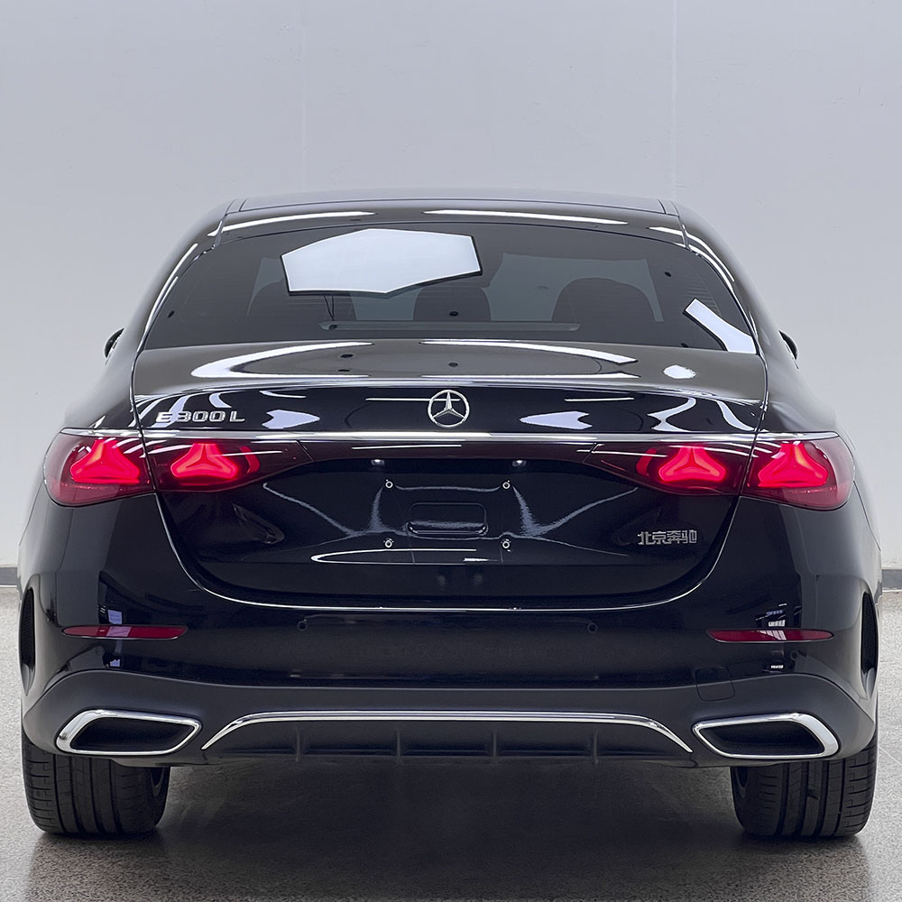 Mercedes-Benz E-Class 2024 E 300-Литровый Модный спортивный седан