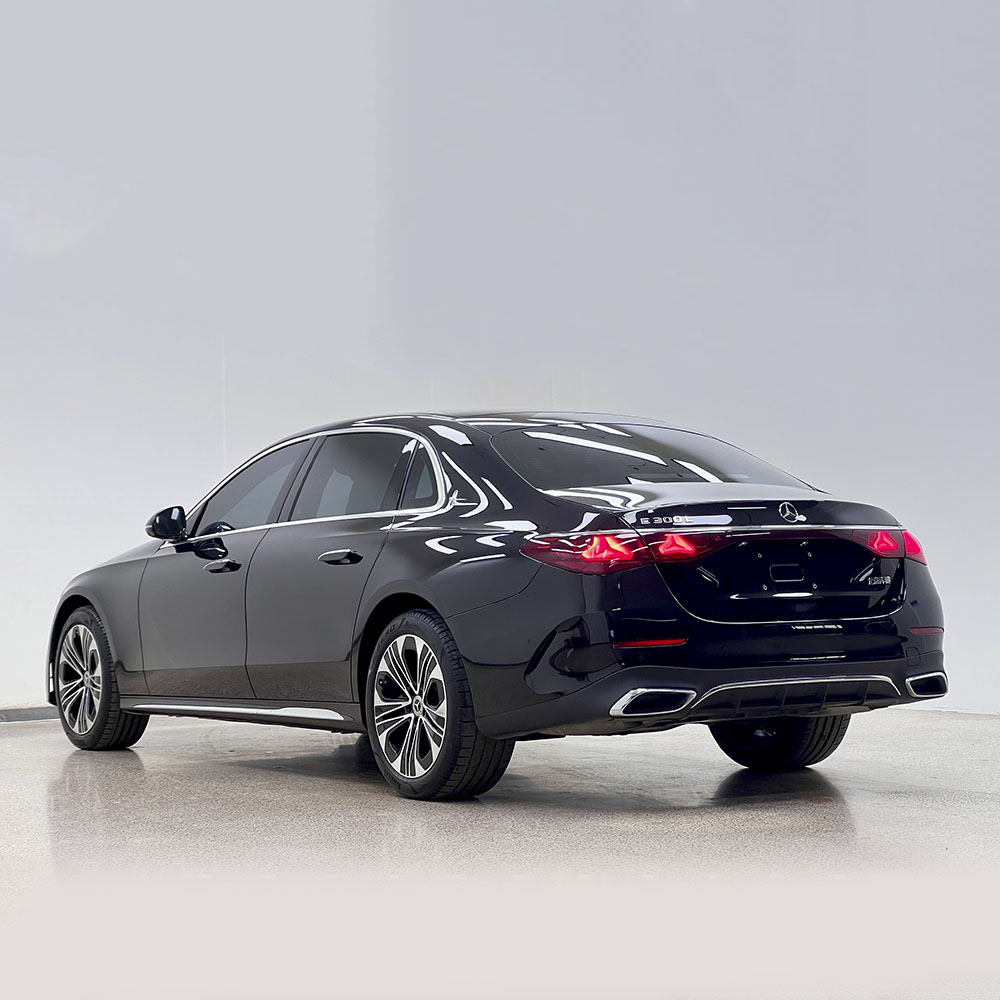 Mercedes-Benz E-Class 2024 E 300-Литровый Модный спортивный седан