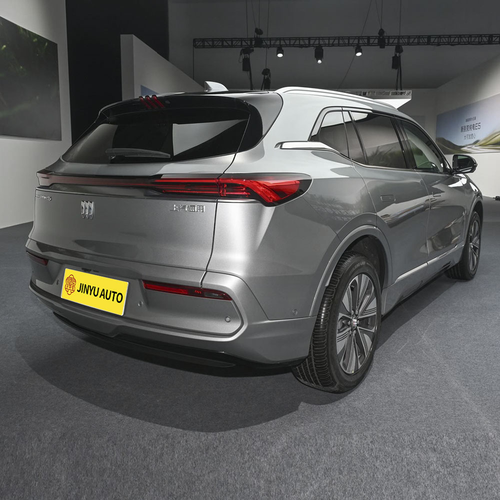 Buick E5 2025 620 км выпуска Zunheng