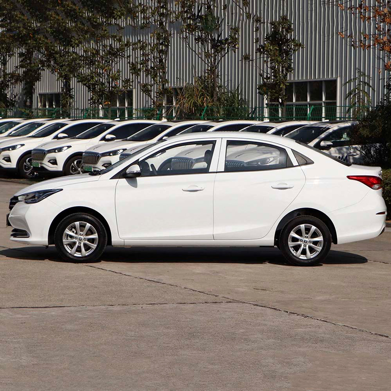 Поддержанный Changan Alsvin 2019, 1.5L DCT Luxury (Euro 6)