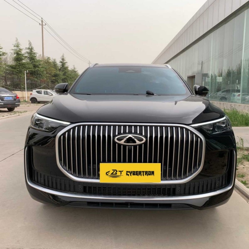 Chery Tiggo 9 (модель 2025 года), комплектация «Haoxiang» (двигатель 2.0T, трансмиссия DCT, передний привод) — пятиместный среднеразмерный кроссовер с отличной динамикой: качественный вариант автомобиля с пробегом для семьи.