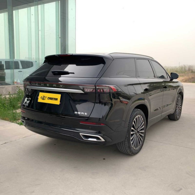 Chery Tiggo 9 (модель 2025 года), комплектация «Haoxiang» (двигатель 2.0T, трансмиссия DCT, передний привод) — пятиместный среднеразмерный кроссовер с отличной динамикой: качественный вариант автомобиля с пробегом для семьи.