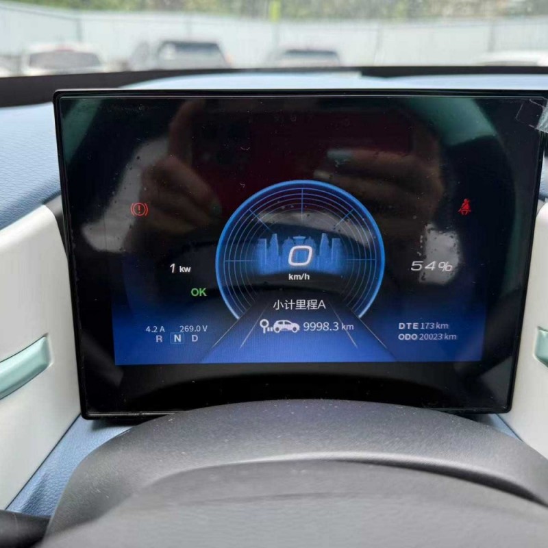 Dongfeng Nano BOX 2022, версия Pursuit Wind, 331 км, улучшенная комплектация, компактный электрический кроссовер, манёвренный городской помощник, подержанный «городской юркий зверёк» для повседневных поездок.