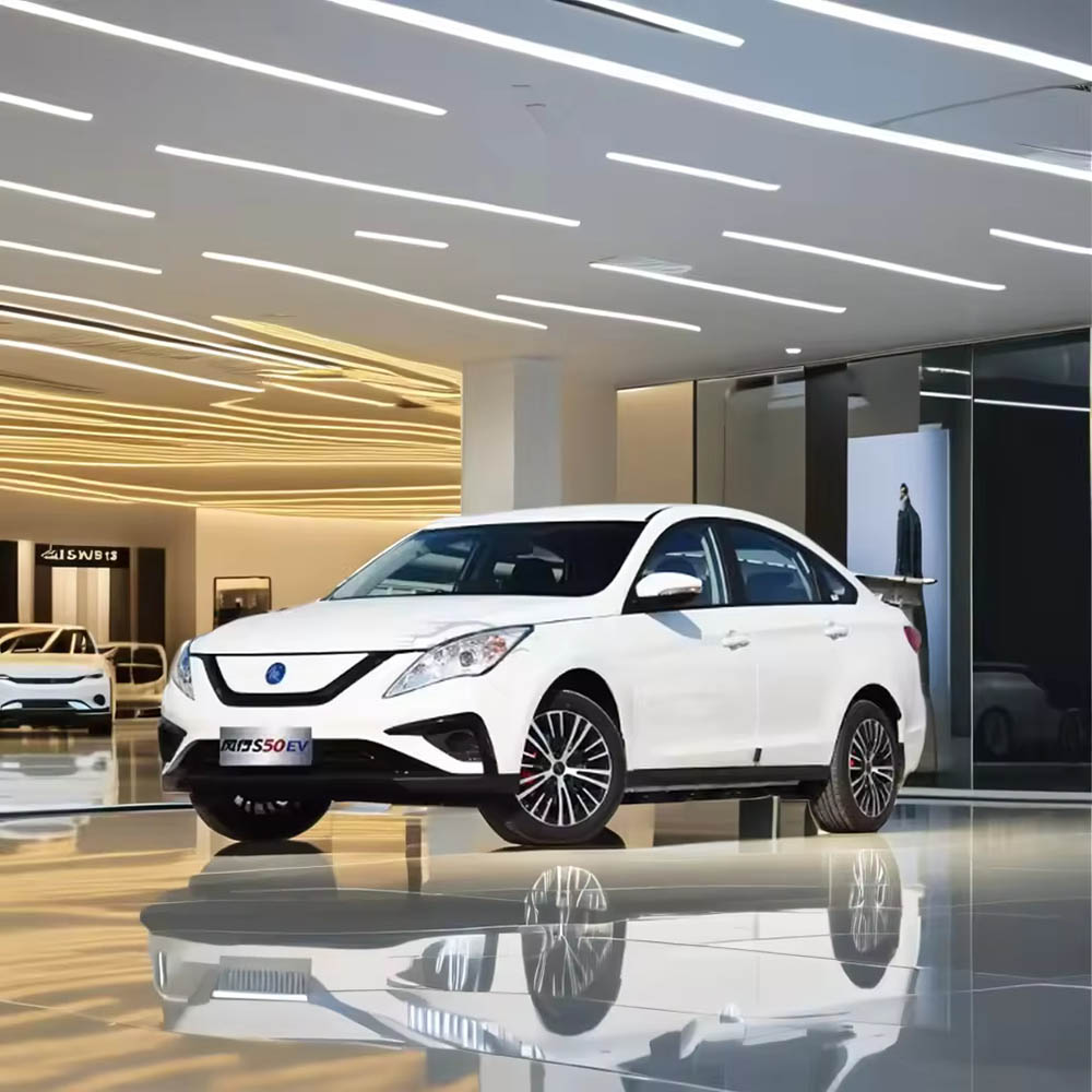 Fengxing S50ev – новый автомобиль Dongfeng Fengxing