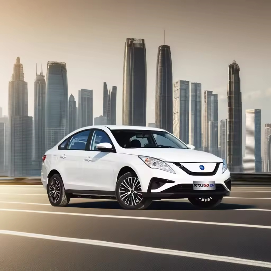 Fengxing S50ev – новый автомобиль Dongfeng Fengxing