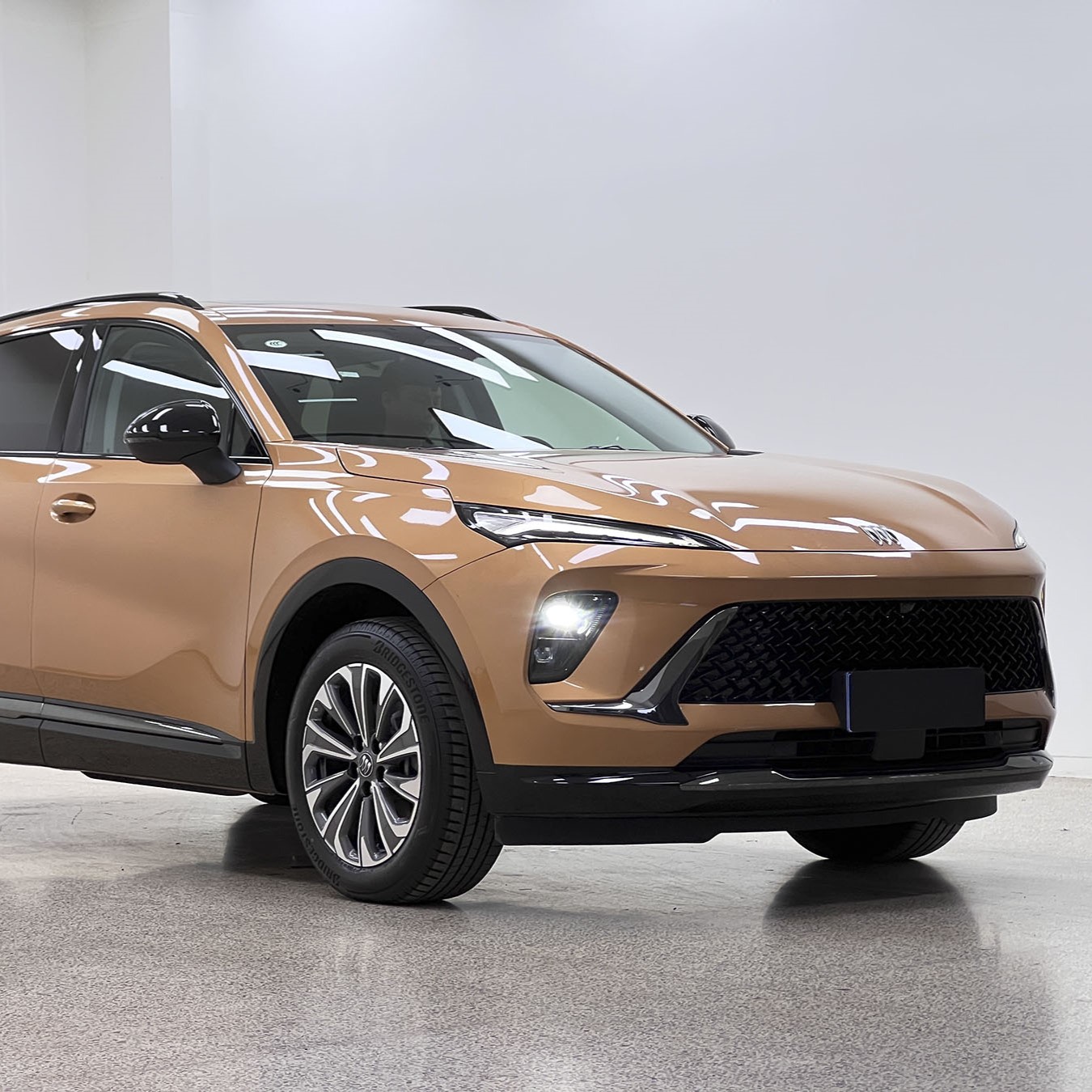 2024 Модное издание Envision S 25T в черном цвете