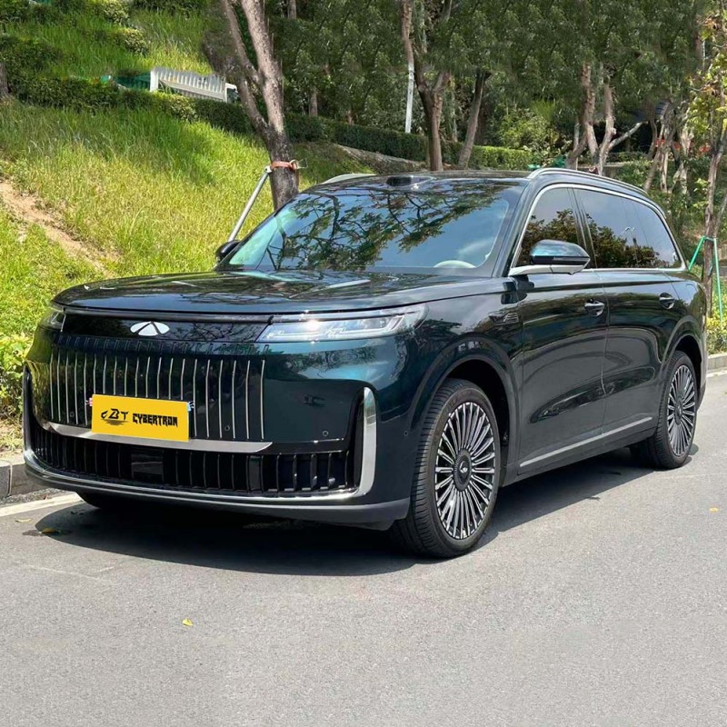 Fengyun T11 2026 Model 220 4WD Семейный гибридный внедорожник с очень большим пространством для хранения вещей – б/у Family Fun Palace