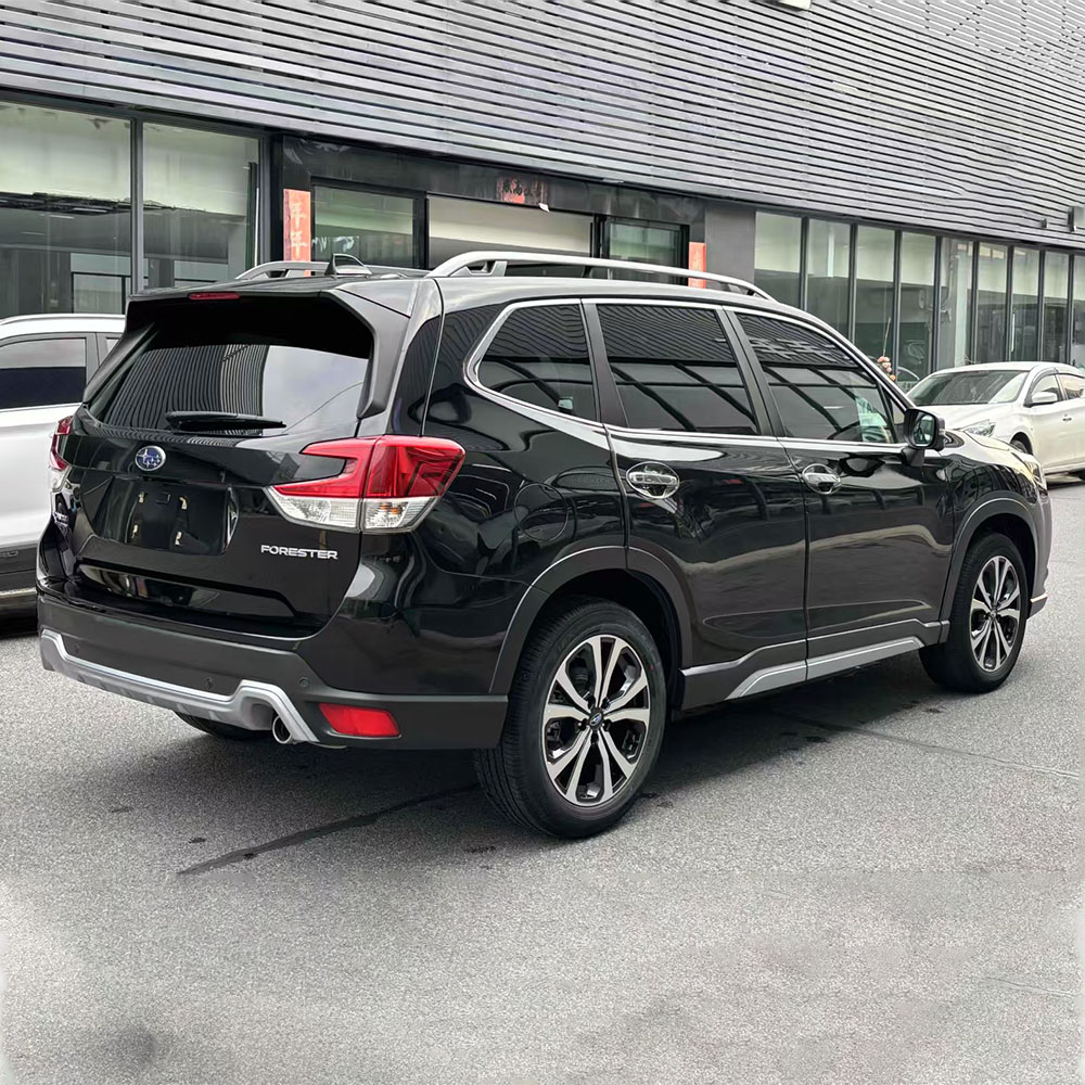 2022 Subaru Forester 2.0i с полным приводом флагманской версии EyeSight