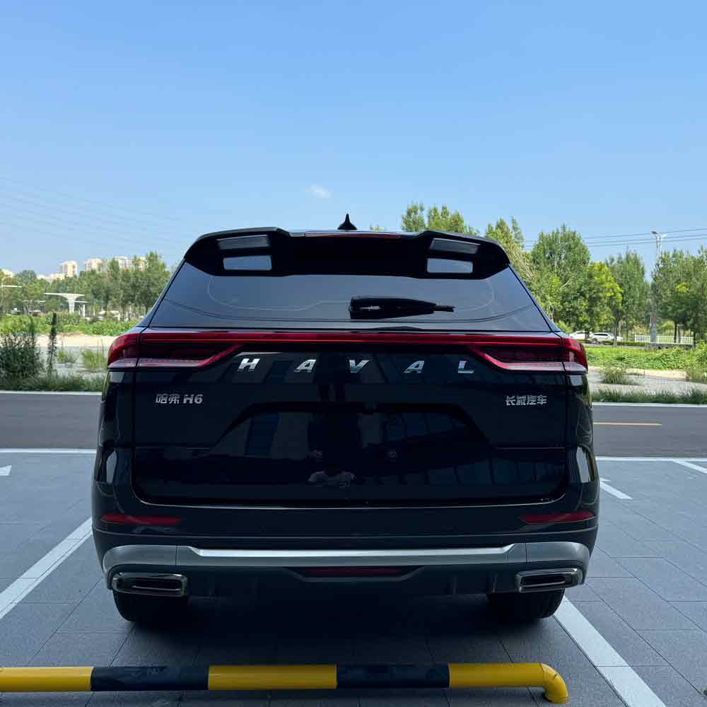 Черный Haval H6 2023 National Trend Edition 1,5-тонный автоматический Champion Edition Пробег 33 000 км 58 000