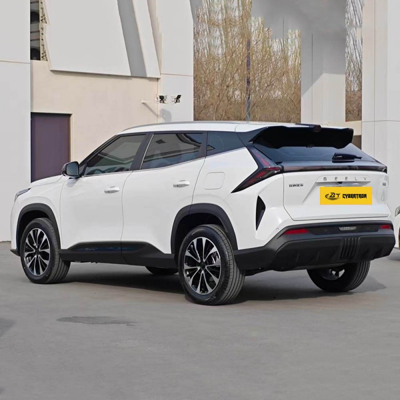 Geely Boyue (модель 2026 года) 1.5TD, версия «Zhi’ai» — Компактный семейный кроссовер: Простор, комфорт и состояние «как новый» для вашей семьи