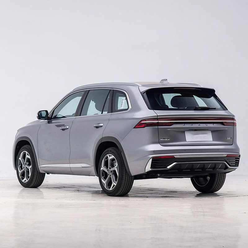 Новый Geely Xingyue L Monjaro