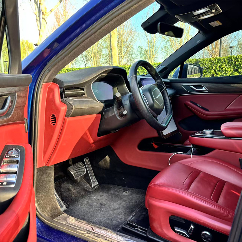 Поддержанный SERES SF5 2021, полноприводная версия “Free Expedition”