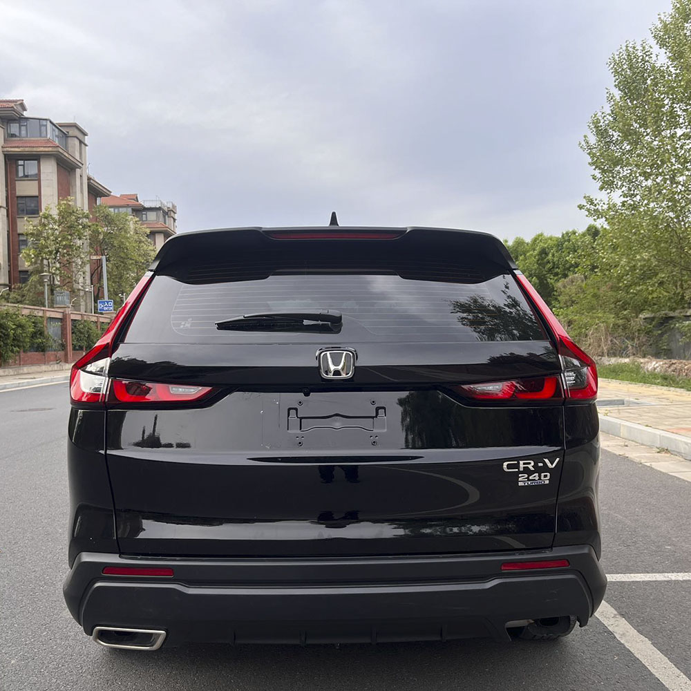 Honda CR-V 240TURBO CVT 2WD Dynamic 5-местная версия 2023 года выпуска