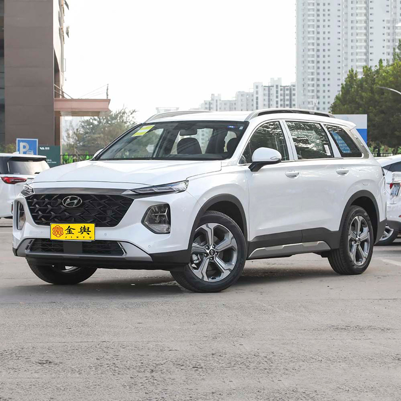 Поддержанный Hyundai Santa Fe 2023, 2.5T GLX 2WD