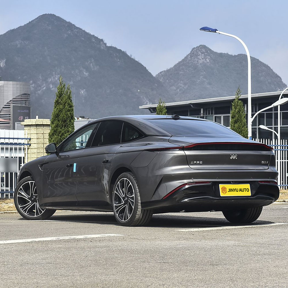 Zhiji (IM L7) 2024 MAX Сверхдальний радиус действия