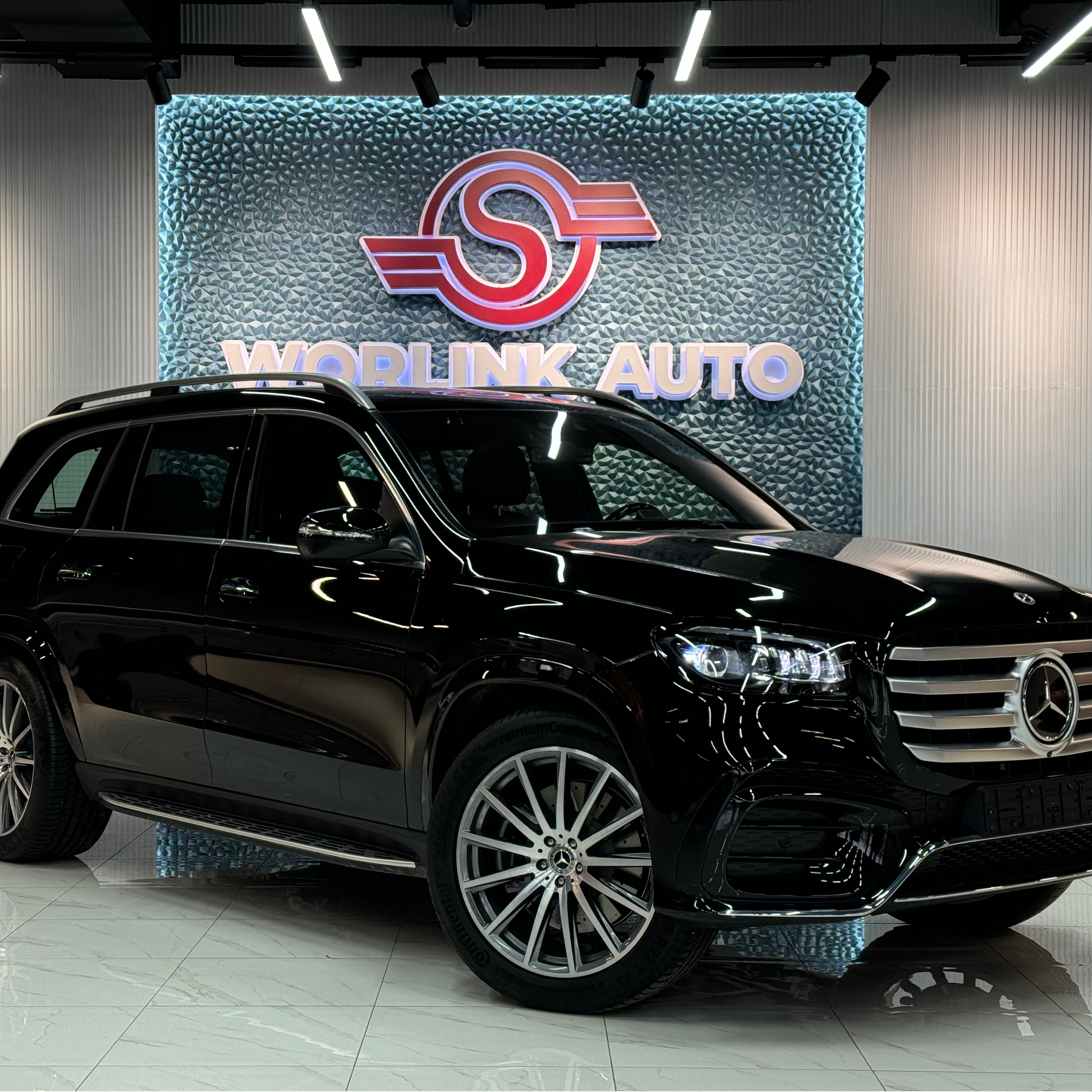 Mercedes-Benz GLS 450d 3.0L (производство Корея) – В наличии, Россия, 3.0D V6, полный привод 4MATIC, полноразмерный роскошный внедорожник, немедленная доставка.
