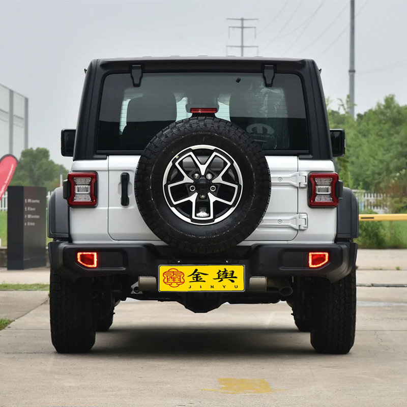 Поддержанный Jeep Wrangler 2024, 2.0T Rubicon 2-door