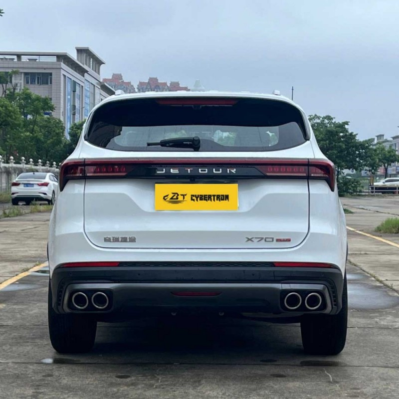 Jetour X70 Plus 2024 Champion Edition 1.5T DCT Champion MAX 7-местный внедорожник: Просторный и доступный, идеально подходит для семей из нескольких человек (б/у).
