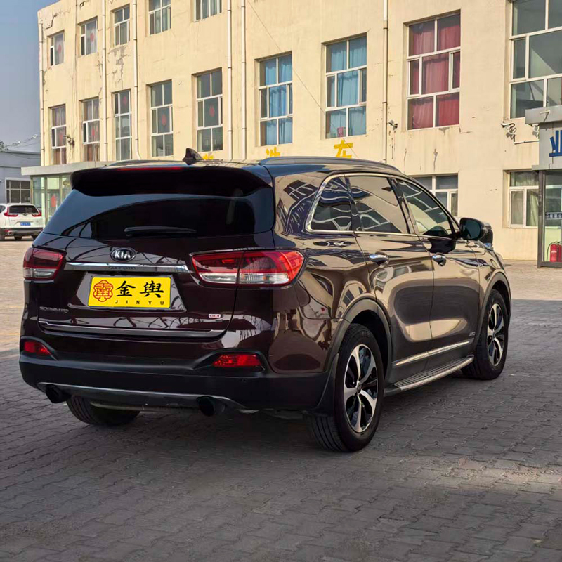 Поддержанный Kia Sorento L 2016, 2.4L 4WD Custom (Euro 5)
