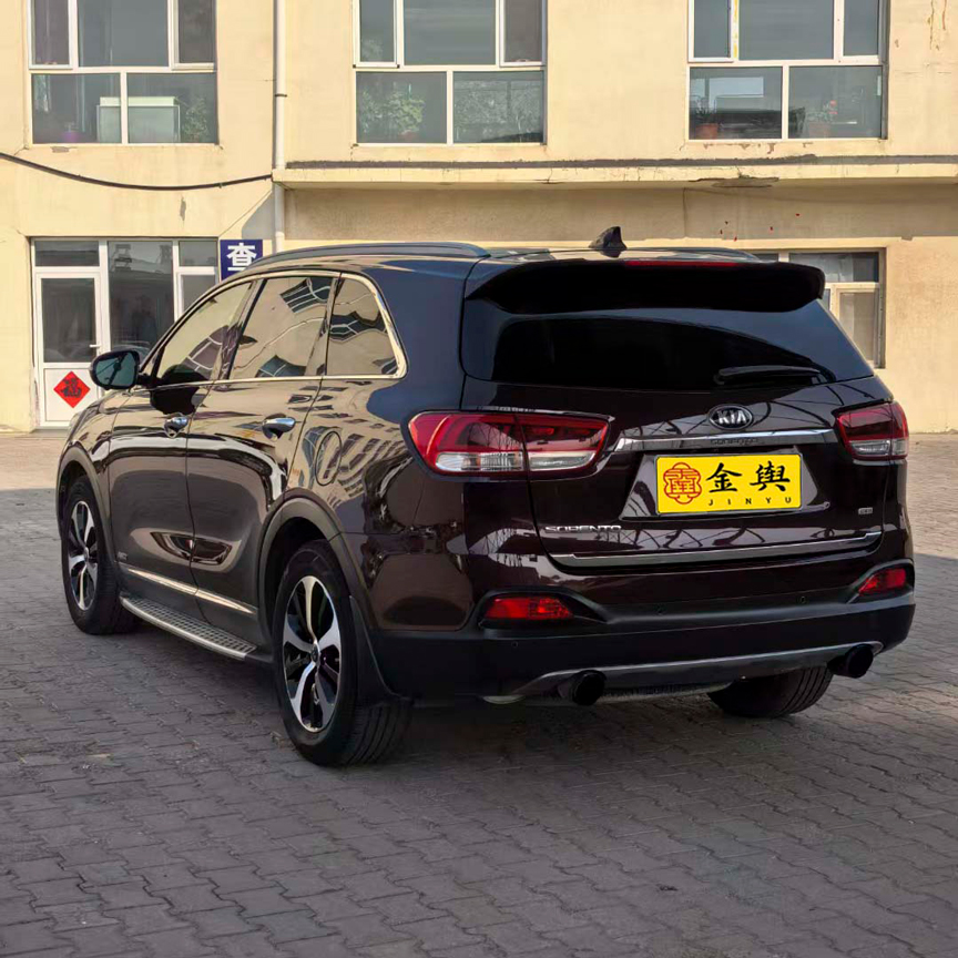 Поддержанный Kia Sorento L 2016, 2.4L 4WD Custom (Euro 5)