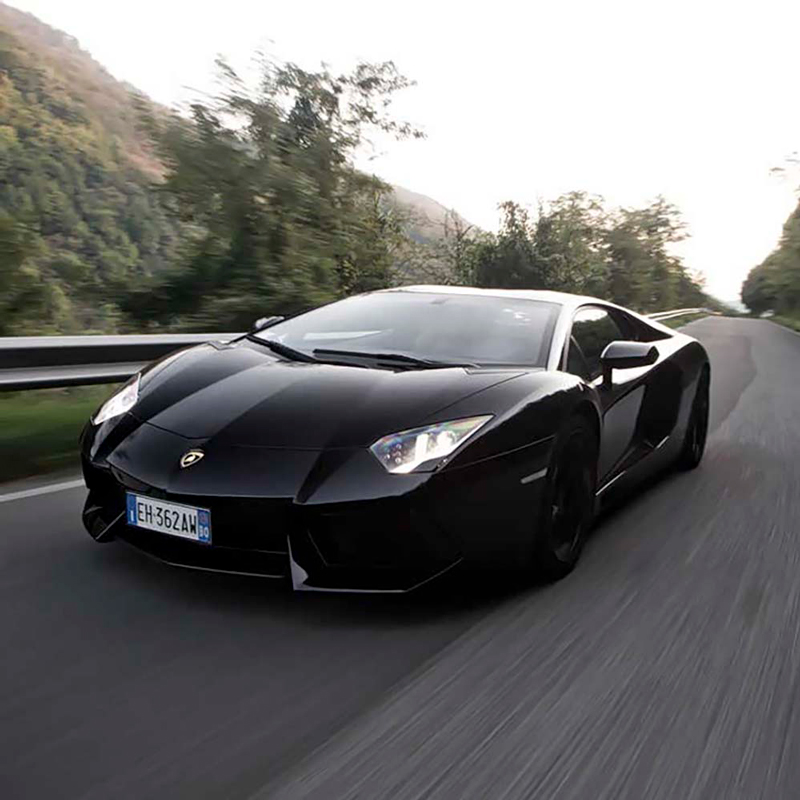 Поддержанный Lamborghini Aventador LP 700-4 2011