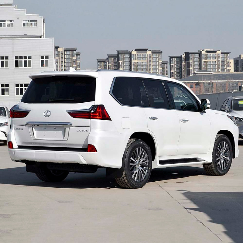 Поддержанный Lexus LX570 2019, Dynamic Luxury