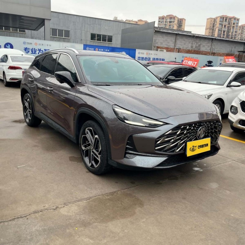 MG ONE 2023 1.5T Standard Edition Компактный внедорожник: интеллектуальные технологии, выбор для молодых водителей, приобретающих подержанные автомобили.