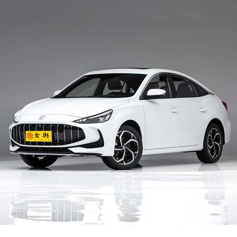 Поддержанный MG5 2023, 180DVVT Manual Trend