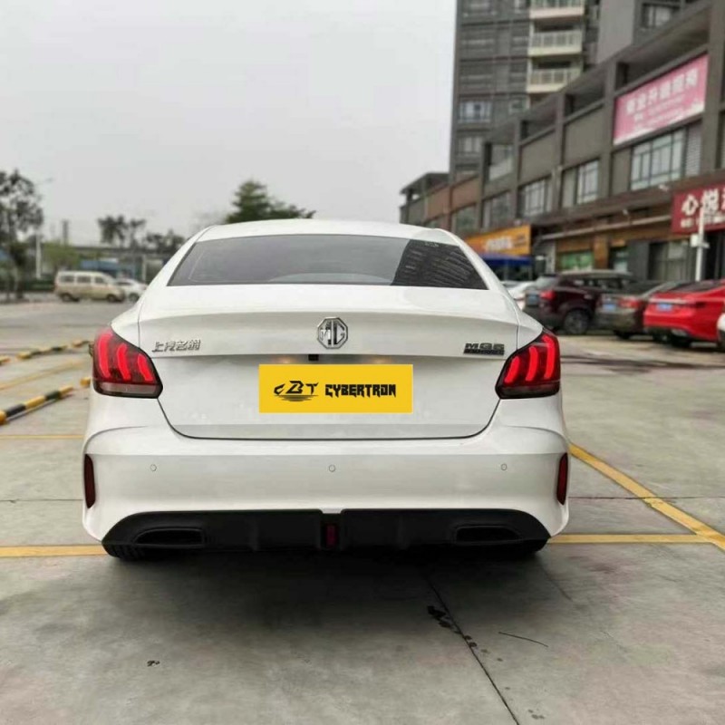 MG5 180DVVT Manual Luxury Edition (2023 г.) — спортивный седан, дарящий удовольствие от управления автомобилем с механической коробкой передач; идеальный вариант начального уровня для тех, кто ценит непосредственный контакт с машиной.