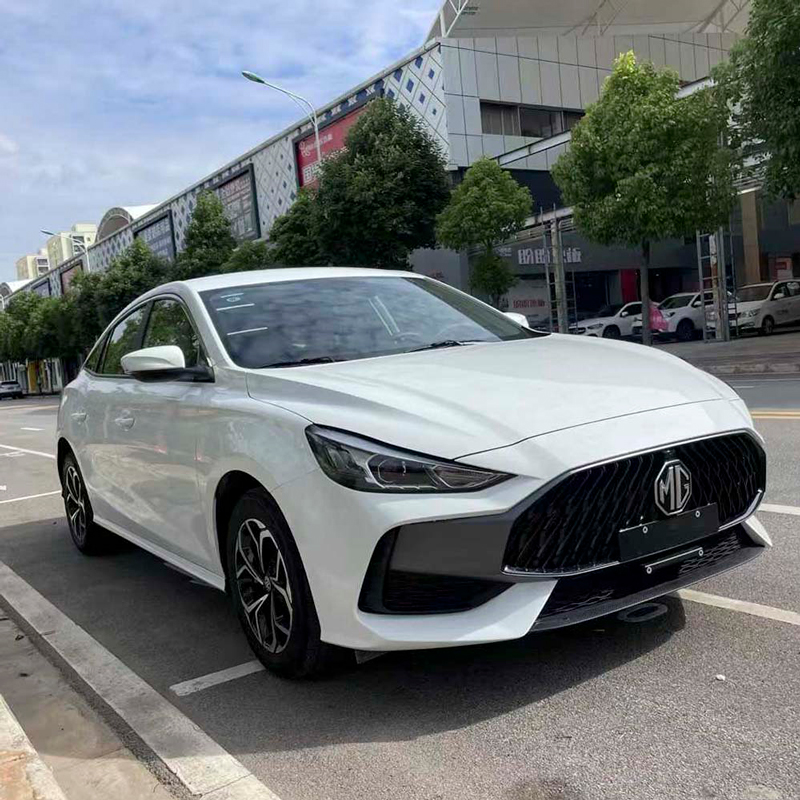 Поддержанный MG5 2023, 180DVVT Manual Trend