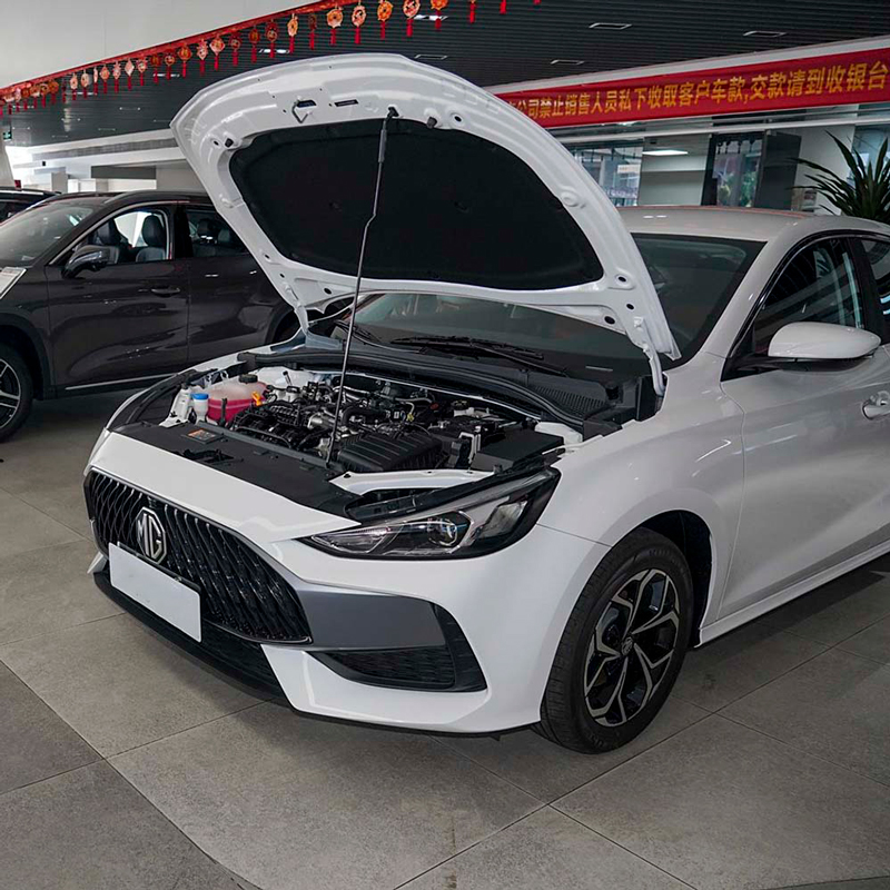 Поддержанный MG5 2023, 180DVVT Manual Trend