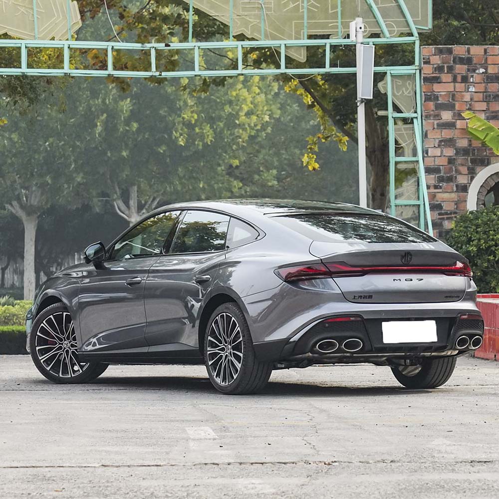 MG7 2025 2.0T 405 В роскошном исполнении