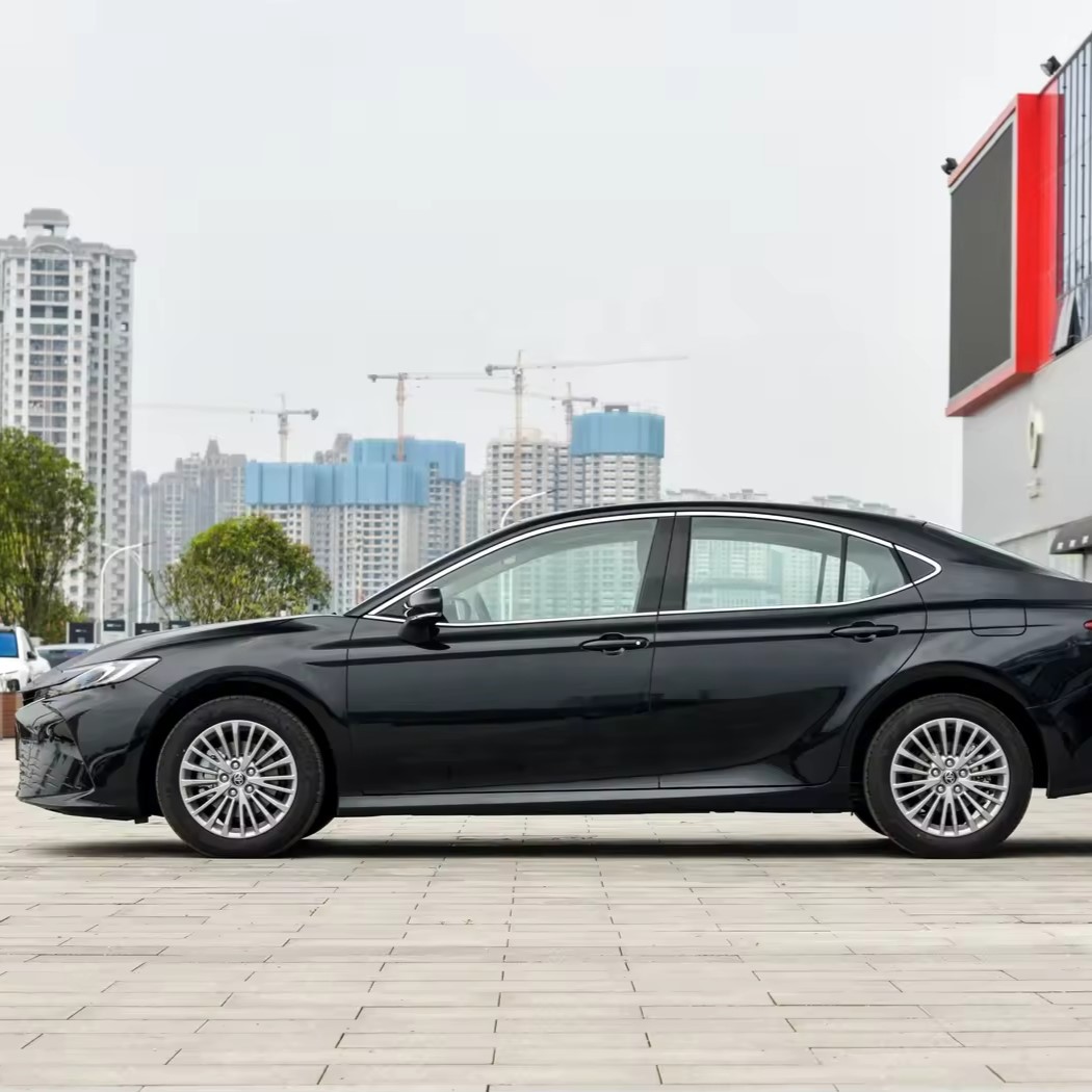 Новый автомобиль Toyota Camry