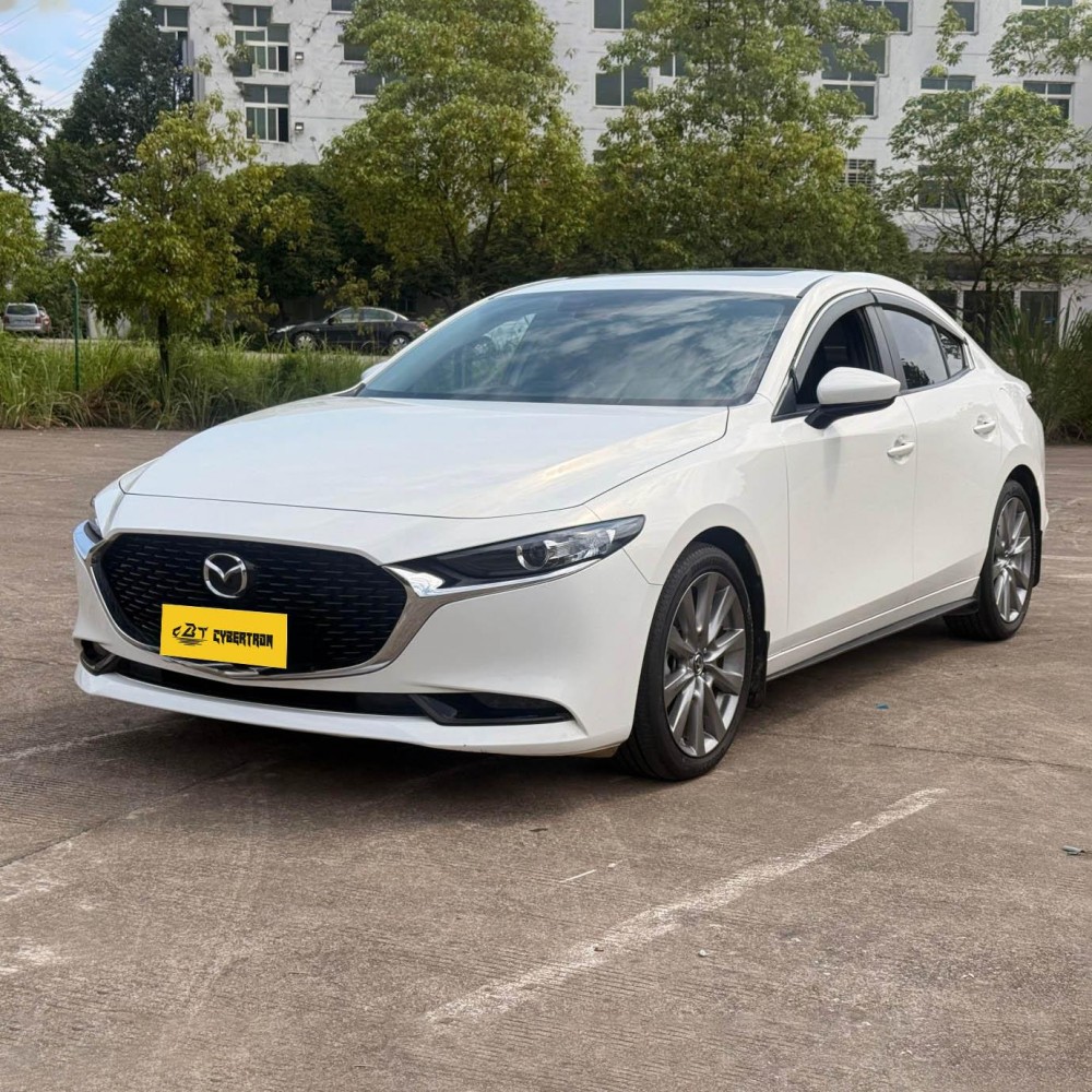 Mazda3 Axela 2023 модельного года, 2,0 л, автоматическая коробка передач, версия «Zhi Xuan»