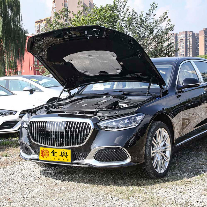 Поддержанный Mercedes-Maybach S580 2023, 4MATIC