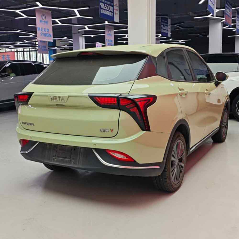 Поддержанный Neta V 2022, 400 LITE