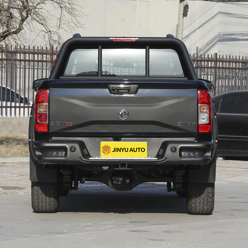 Nissan Ruiqi 6 2025 Off-Road Edition 2.3T Pro Автоматическая 4-полноприводная дизельная версия класса люкс